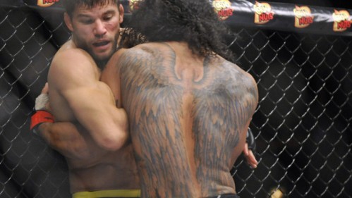 Ben Henderson = ass-kicker of Alysrazor 